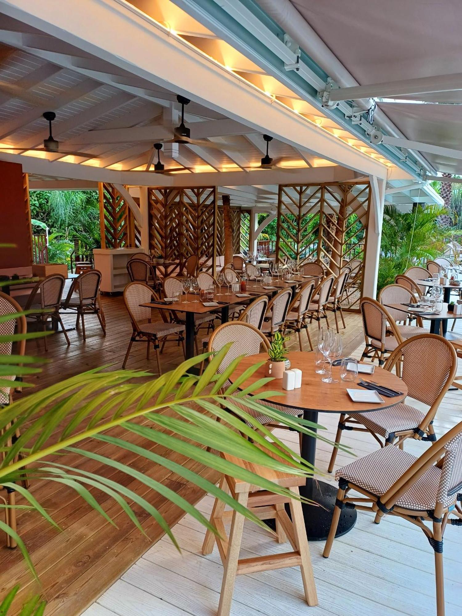 Orient Bay Palm Court Residence 4 Stars Quarter of Orleans Exterior foto